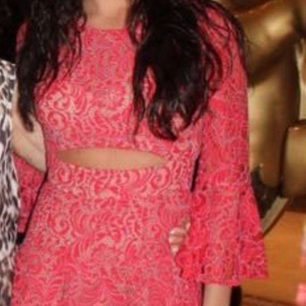 Red BCBG vacation dress